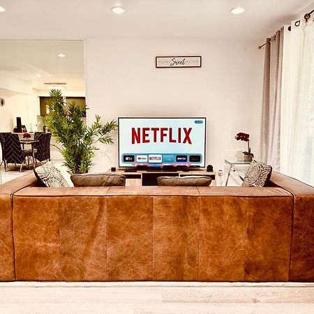 Amazing Large 2 Bedroom West Hollywood Apartment ロサンゼルス エクステリア 写真